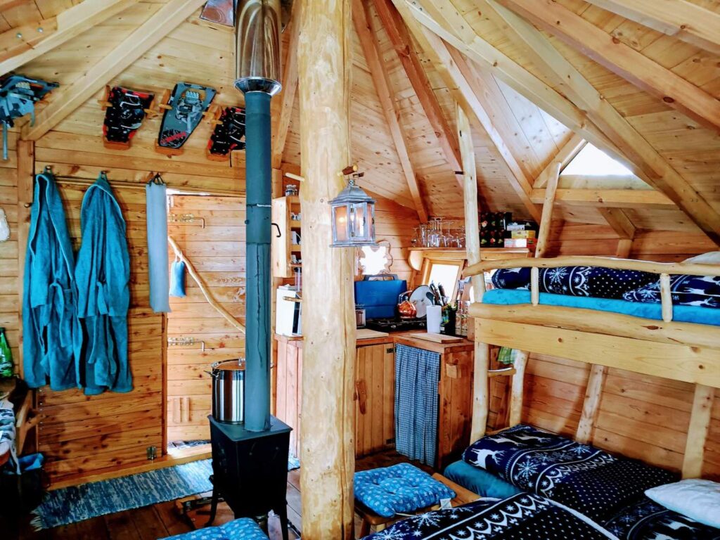 Treehouse Sněžník, domek na stromě u Dolní Moravy